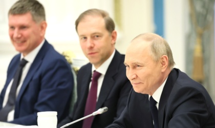 Vladimir Putin está rindo à toa com os conflitos mundiais